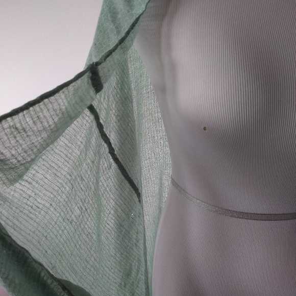 ❎ *Sold* Mint Green Silver Circle Infinity Scarf - Picture 6 of 7